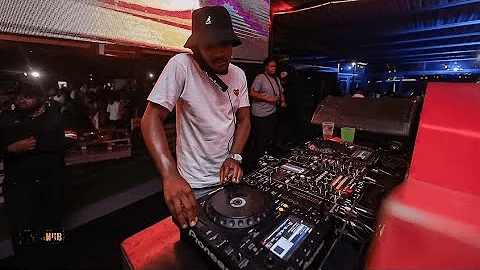 Kabza De Small ,DJ Maphorisa Phakamisele Ft. Boohle mp3 download