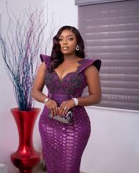 How me not being a graduate affects me in public– Bisola Aiyeola speaks